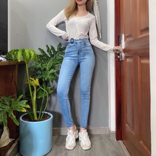 Q.JEANS Dài CAO CẤP. Size: s m l Chất jeans co giãn tốt, bao đẹp Form chuẩn, ôm dáng, nâng vòng 3