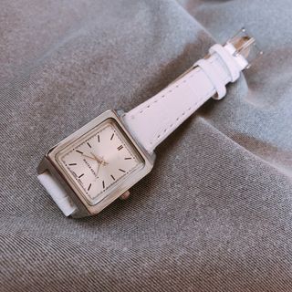 Đồng Hồ Thời Trang Nữ Dây Da Mặt Vuông