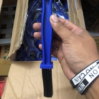 Bàn chải chà sên 3D