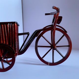 Xe 3 bánh kéo thùng gỗ trang trí
