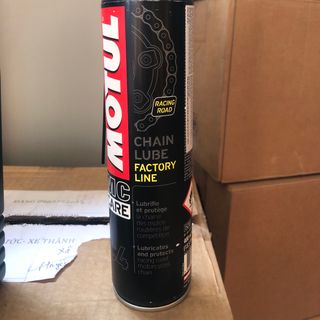 Dưỡng sên C4 Motul