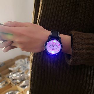 Đồng Hồ Thời Trang Phát Sáng Jis