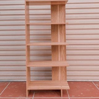 Kệ góc tường bằng gỗ