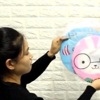 Trùm đầu hoạt hình 8k