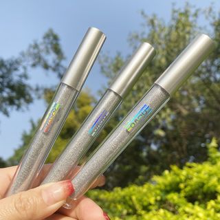 Mascara chuốt mi kim tuyến nhũ Novo