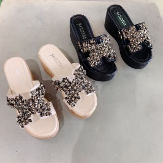 Dép đế xuống đính đá