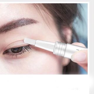Bút gel kích hai mí cực nhanh LIPHOP