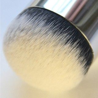 Cọ trang điểm kem nền BB má hồng thon gọn