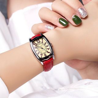 Đồng Hồ Thời Trang Nữ Mặt Chữ Nhật