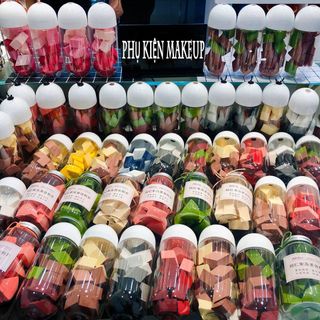 Hộp bông mút đánh kem 15 miếng đủ màu