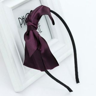 Cài tóc đủ màu xinh