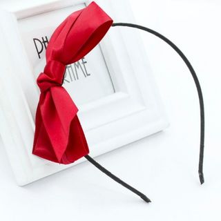 Cài tóc đủ màu xinh