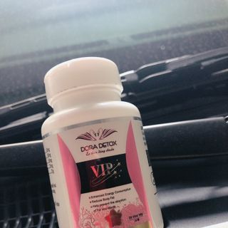 Viên thảo dược giảm cân Dora Detox Vip