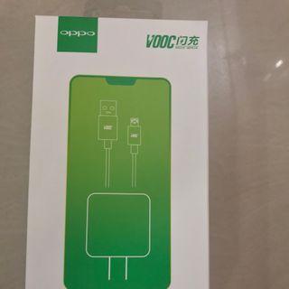 Bộ Sạc Oppo Zin Công Nghệ VOOC R15 4V ( cốc + cáp type c) Sạc Siêu Nhanh cho các dòng oppo đời mới 2019 trờ lên