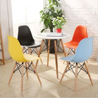 Ghế nhựa eames, ghế ăn, ghế cafe chân gỗ