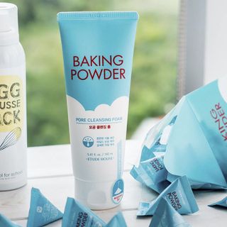Sữa rửa mặt Baking Powder Pore Cleansing Foam - 300ml