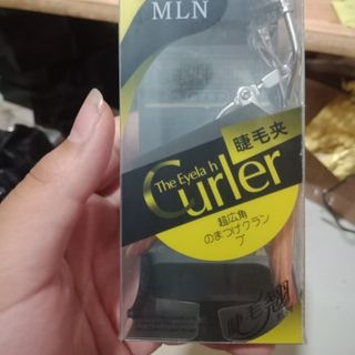 bấm mi curler