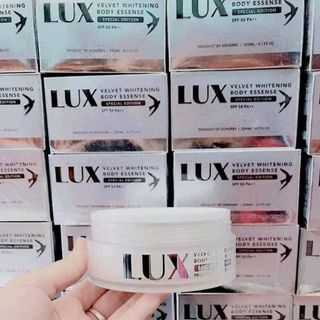 Kem body lux tinh chất yến tươi collagen