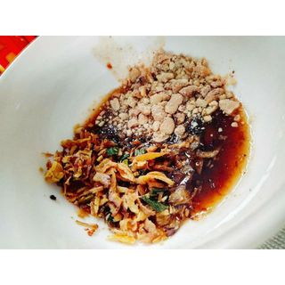 Bánh tráng me đậu phộng hành phi Tây Ninh