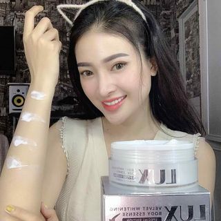 Kem body lux tinh chất yến tươi collagen