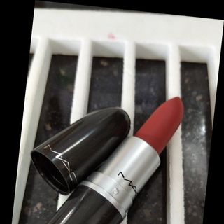 Son lì đủ màu rất đẹp son thỏi