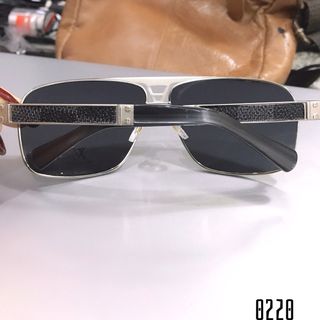 MẮT KÍNH 0220