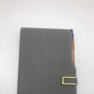 sổ bìa còng có tai nam châm