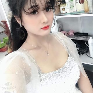 Đầm xoè lưới nhũ cổ vuông tay loa -MS60V