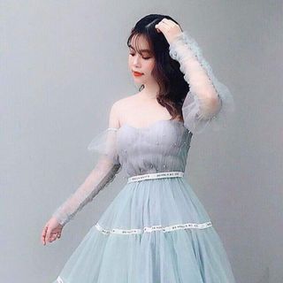 Đầm xoè trễ vai tay dài phối viền chữ Sport - MS164V