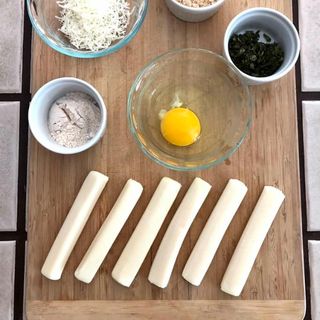Phô mai que Mozzarella gói 5 que 150Gam