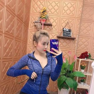 Áo khoác thể thao nữ. Áo tập Gym, tập Yoga chữ viền tay [được chọn mẫu]