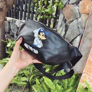 Túi bao tử mickey