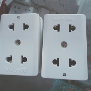Ổ cắm 3 Trắng