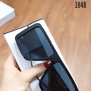 MẮT KÍNH 1048