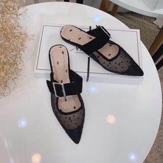Dép sục lưới màu đen