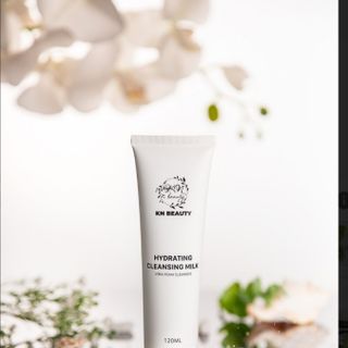 sữa rửa mặt siêu trắng sáng nha đam KN Beauty