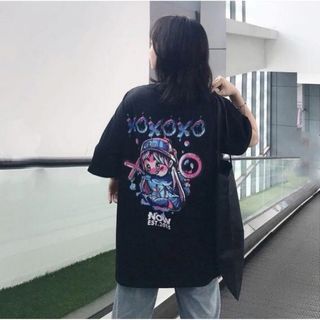 Áo thun in XOXO