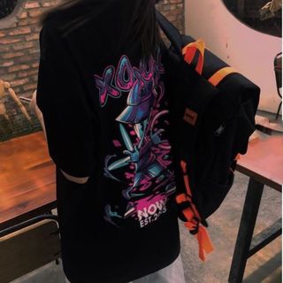 Áo thun in XOXO