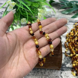 Vòng Cổ Hổ Phách Amber Thiên Nhiên Cho Bé - ĐQMP