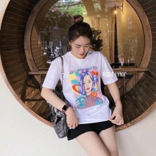 Phông trắng hình cô gái