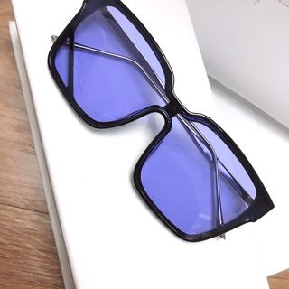 MẮT KÍNH 2117