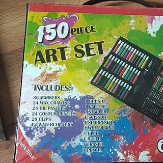 BỘ MÀU 150 MÓN CHO BÉ