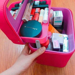 Hộp đựng mỹ phẩm