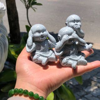 Bộ ba Tứ không đá non nươc