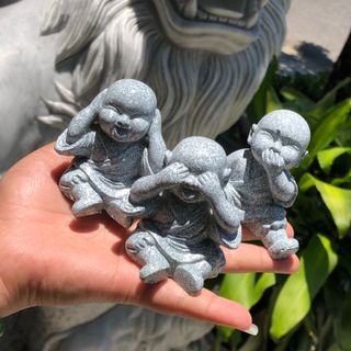 Bộ ba Tứ không đá non nươc