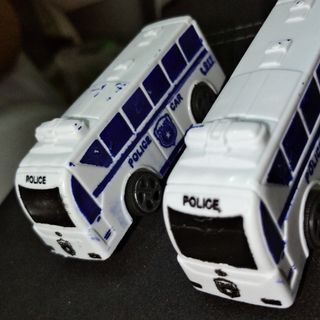 Xe 7k chạy trớn