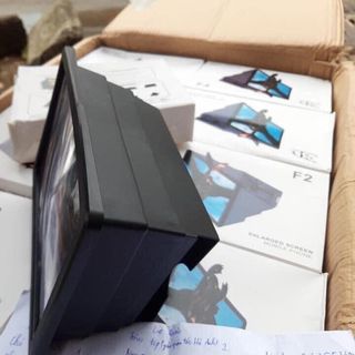 Kính phóng đại 3D