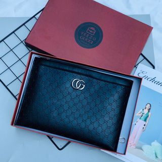 Ví cầm tay full box sang chãnh