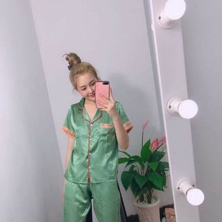ĐỒ bộ pijama lụa gấm tay ngắn quần dài
