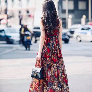 ĐẦM MAXI HOẠ TIẾT CỔ YẾM